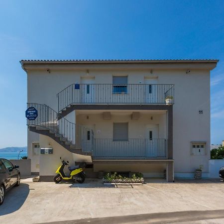 Apartments Lavarin Нови-Винодолски Экстерьер фото