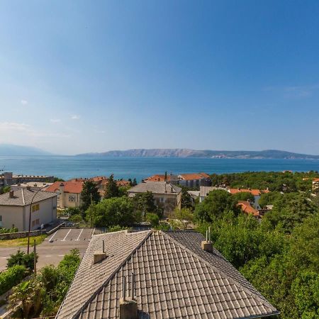 Apartments Lavarin Нови-Винодолски Экстерьер фото