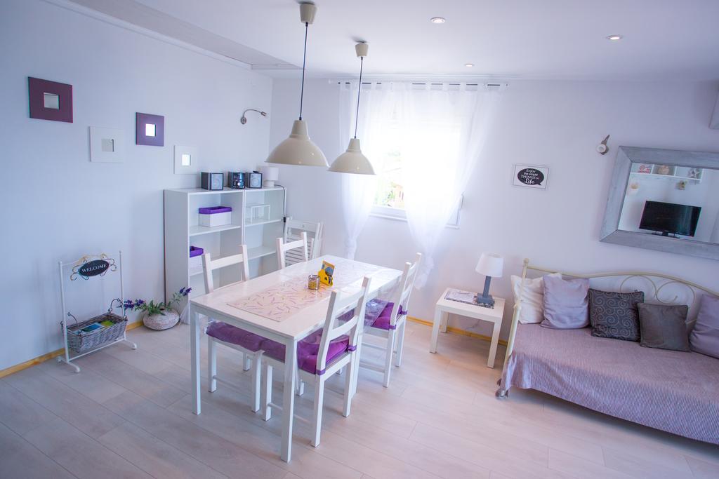 Apartments Lavarin Нови-Винодолски Экстерьер фото