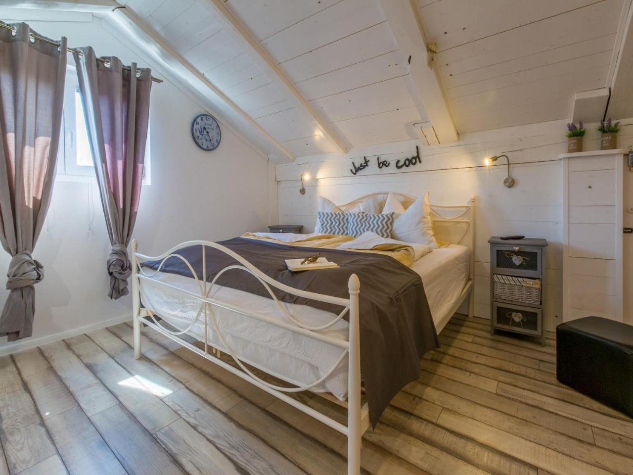 Apartments Lavarin Нови-Винодолски Экстерьер фото