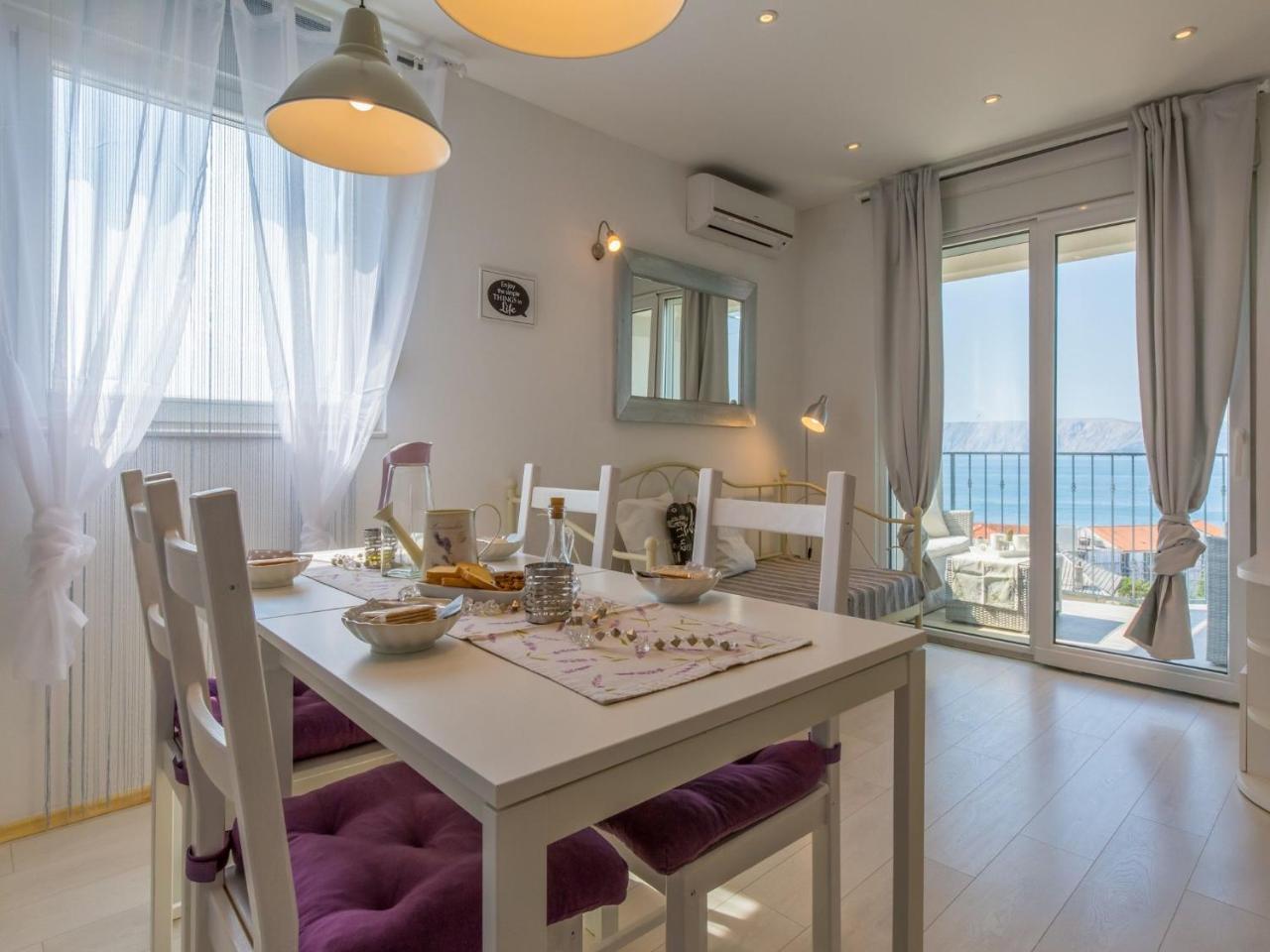 Apartments Lavarin Нови-Винодолски Экстерьер фото