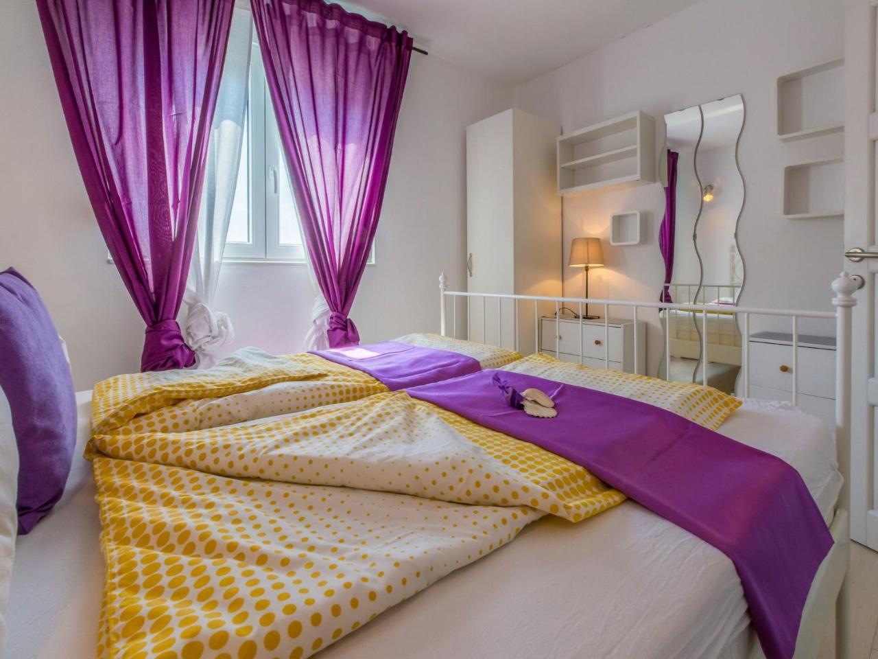 Apartments Lavarin Нови-Винодолски Экстерьер фото
